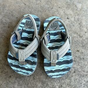 Toddler Reef Sandals. Size 3/4